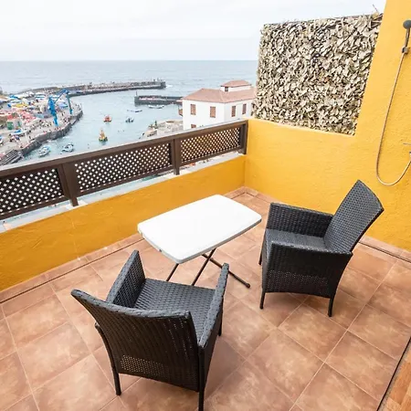 Apartment El Muelle Beach