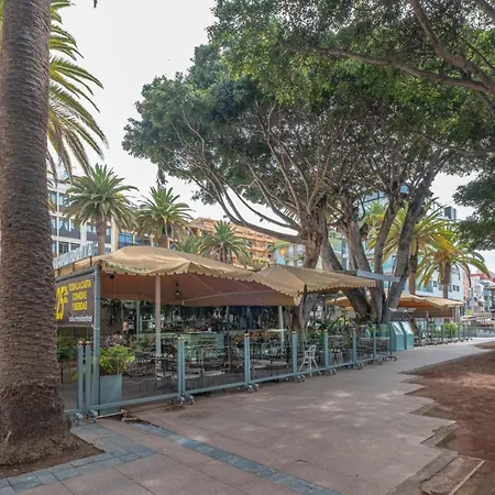 El Muelle Beach Puerto de la Cruz (Tenerife)